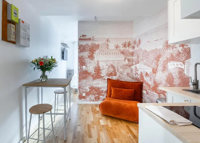 Near Paris - 25 Minutes From Eiffel Tower *